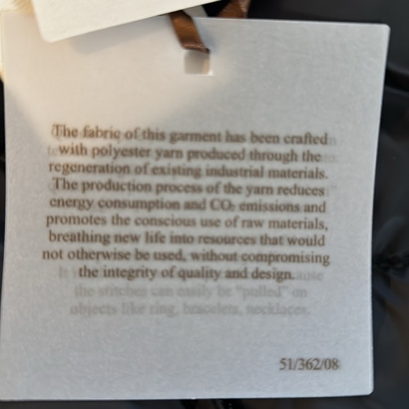 MaxMara The Cube Down Poncho - Picture 10 of 14